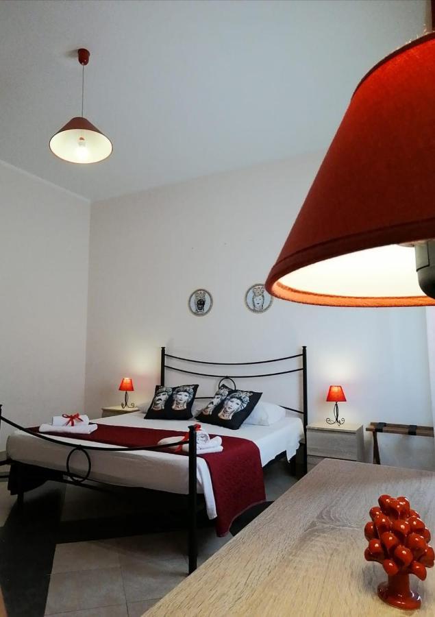 B & B Jasmine Santa Teresa Di Riva Exterior photo