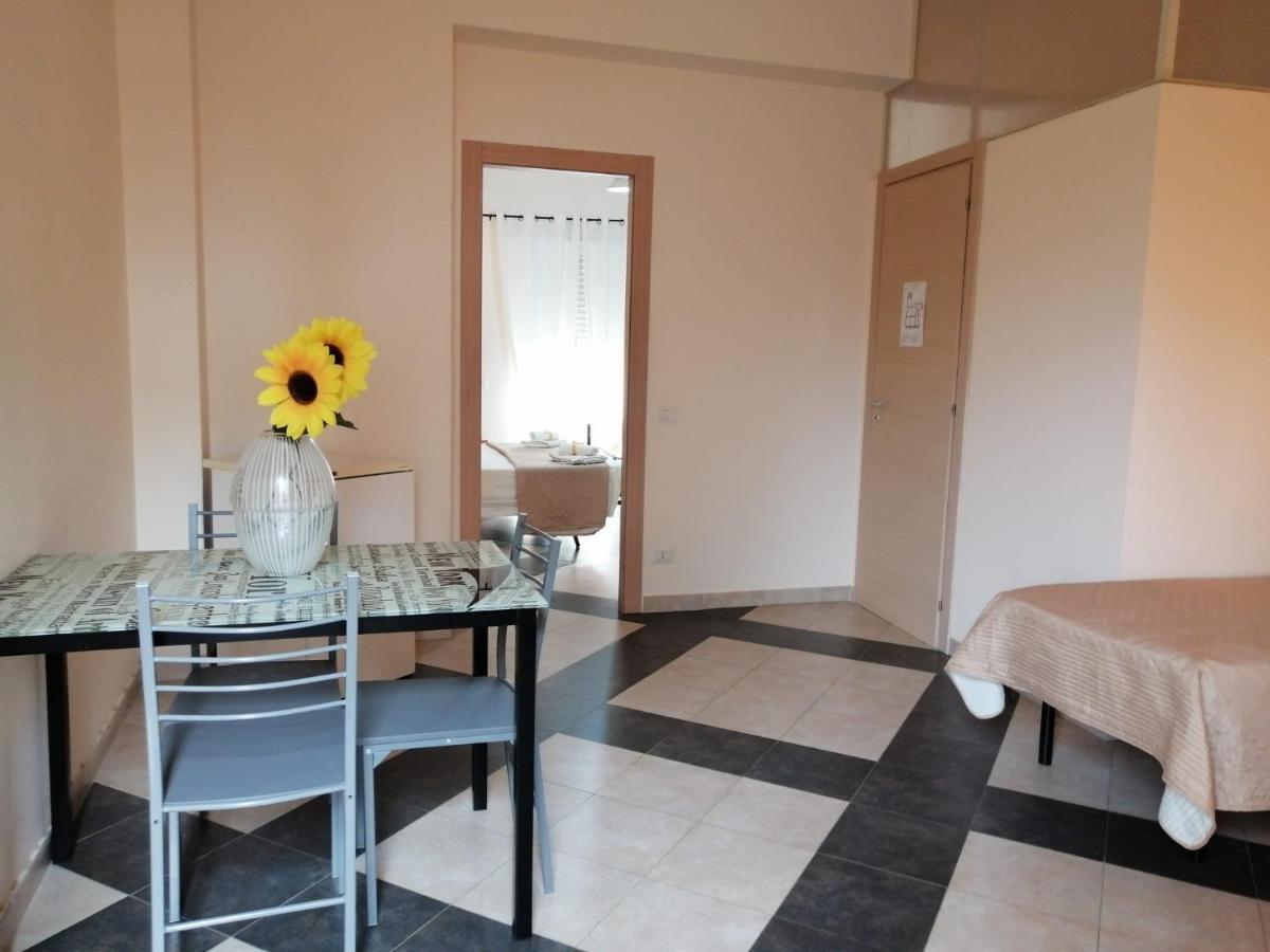 B & B Jasmine Santa Teresa Di Riva Exterior photo